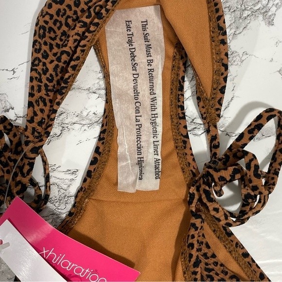 NWT Xhilaration Juniors Ribbed String Hipster Bikini Bottom Animal Print - Picture 7 of 8